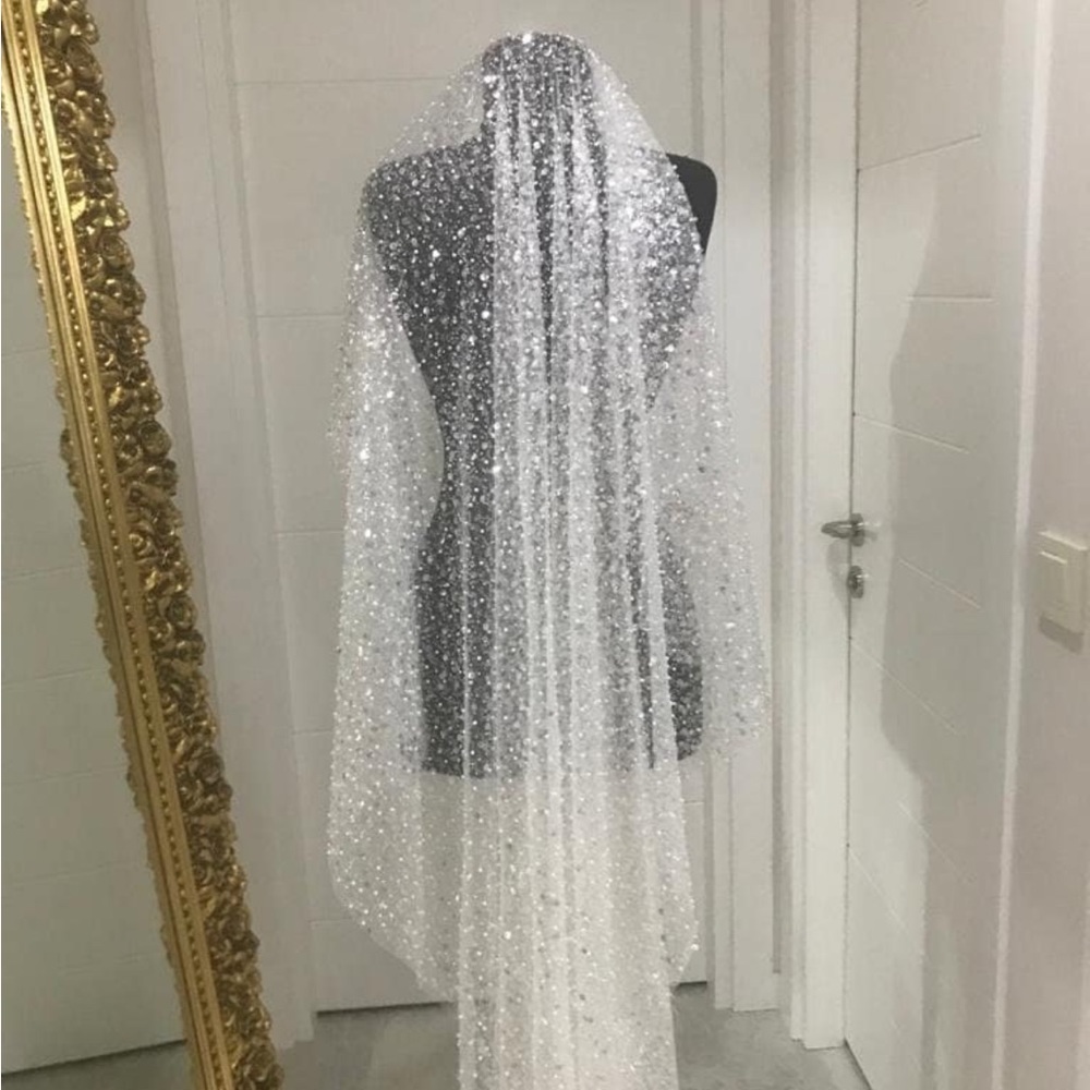 Glittery Wedding Veil — 36 inch (fingertip length)